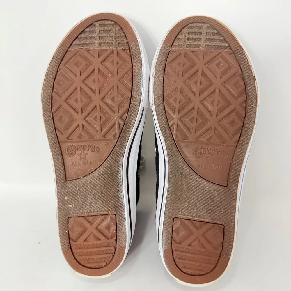 Converse school model signature